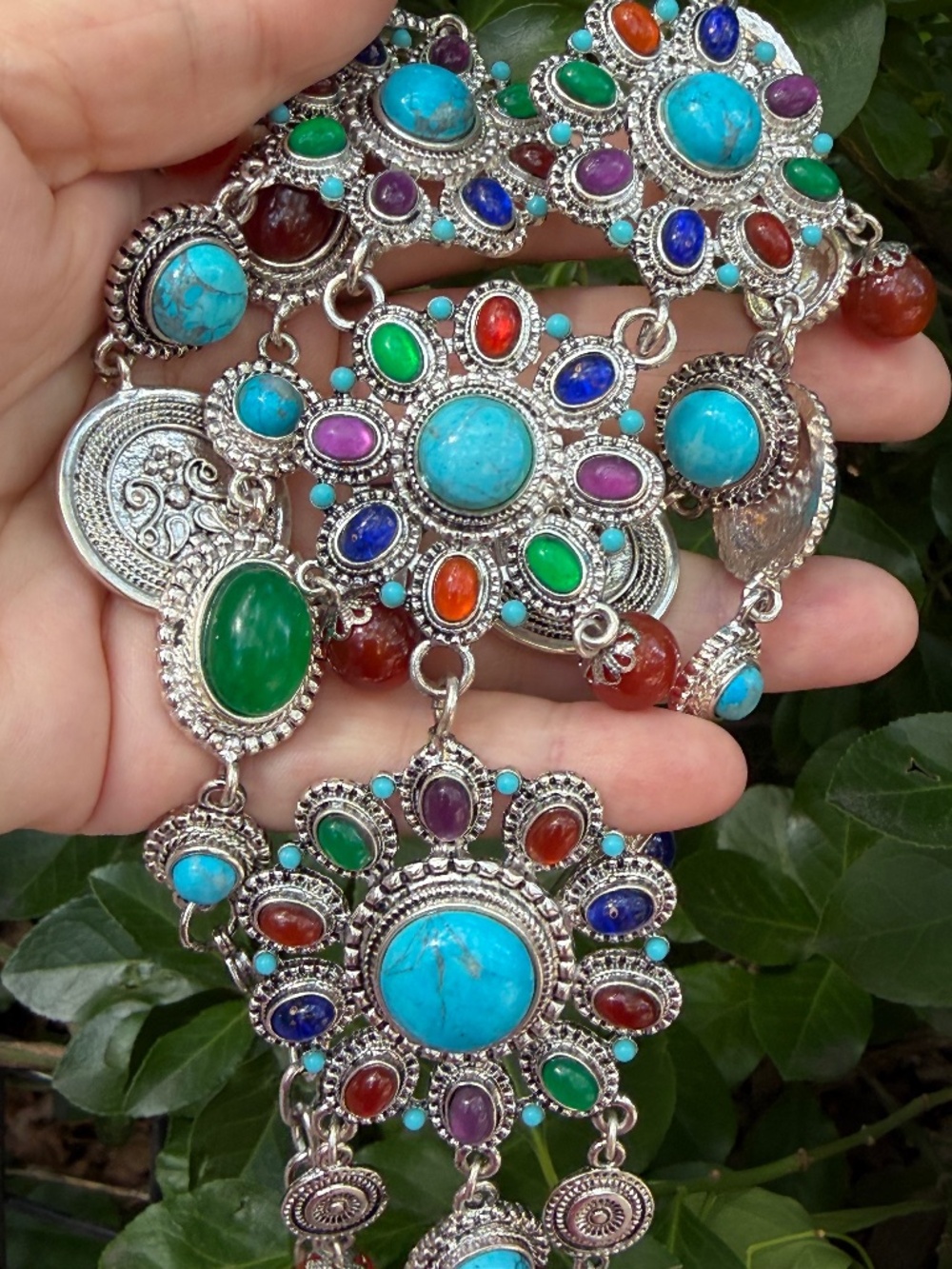 R.J. GRAZIANO FAUX TURQUOISE CABOCHONS LARGE OVERSIZED STATEMENT BIB NECKLACE